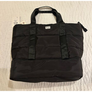 NWT Women's Wilo Active Black Nylon Puffer Gym Tote Bag One Size